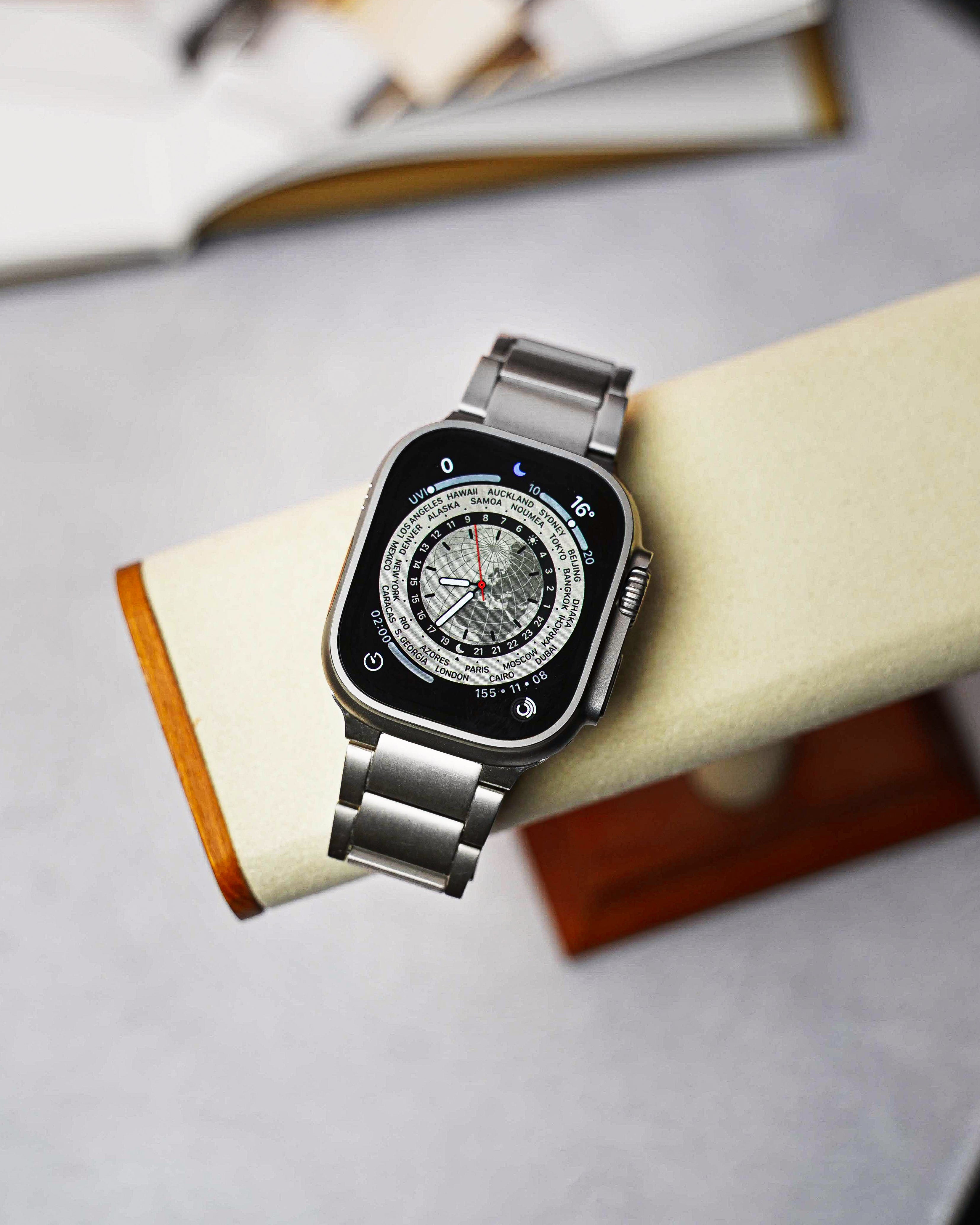 Sevenfriday apple 2024 watch face